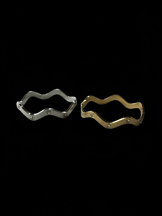 Smooth Flow Bracelet