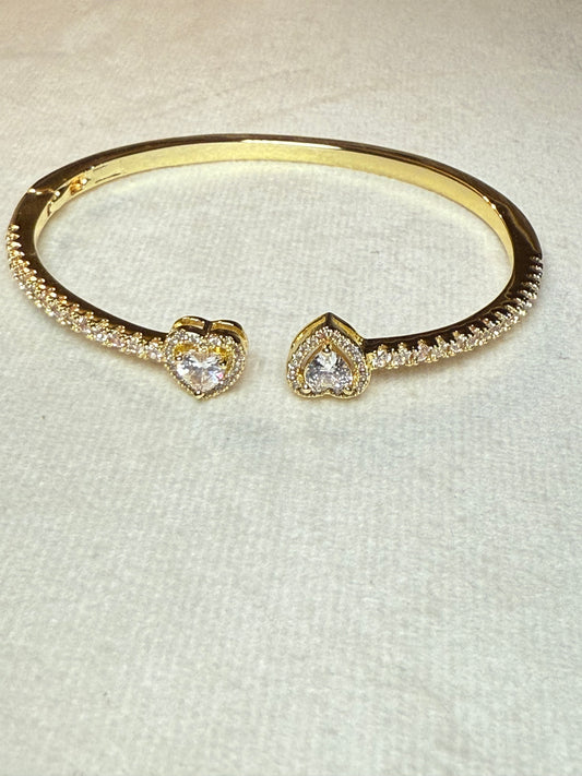 The Hearty Double Take Bracelet